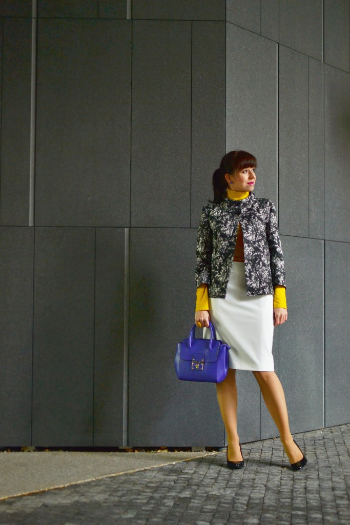 AKO MI VIZITKA OD ADVERTI ZACHRÁNILA SITUÁCIU_Katharine-fashion is beautiful_Žltý rolák_Fialová kabelka_Vizitky Adverti_Katarína Jakubčová_Fashion blogger