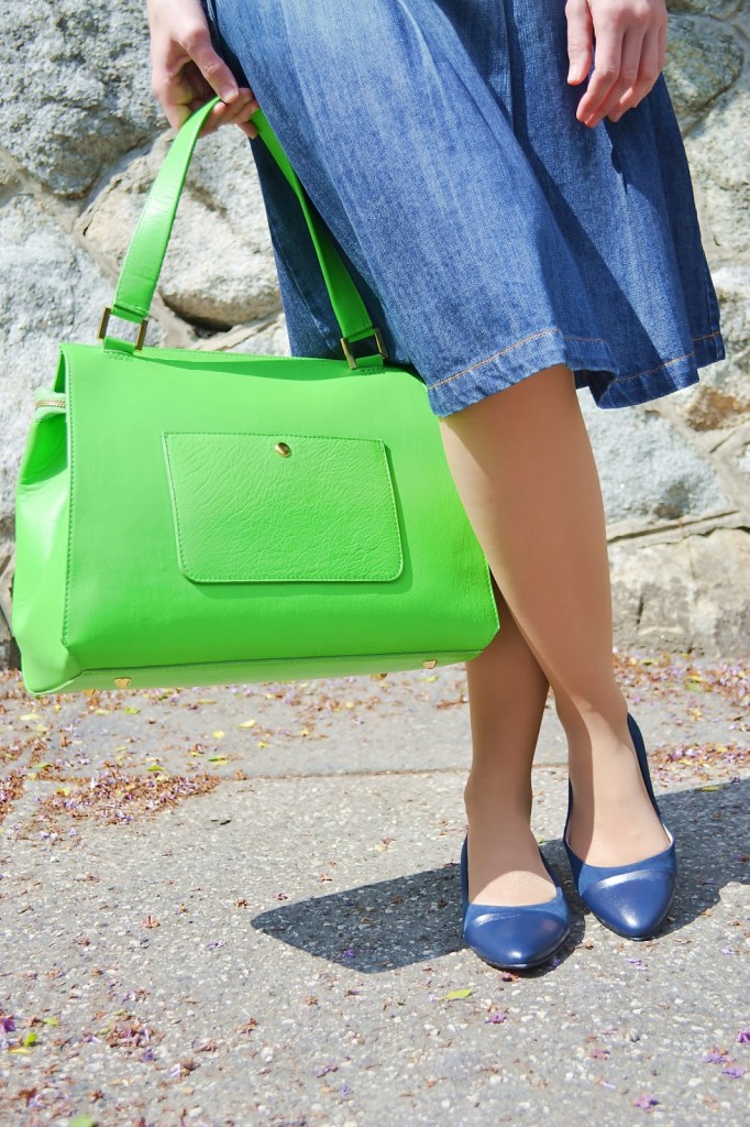Kožená zelená kabelka_Detail_Katarína Jakubčová_Fashion blogerka