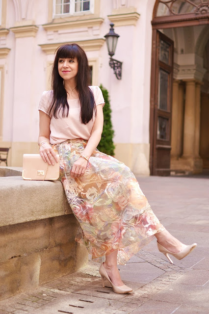 SUKŇA Z ORGANZY_Katharine-fashion is beautiful_Sukňa_Organza_Katarína Jakubčová_Fashion blogger